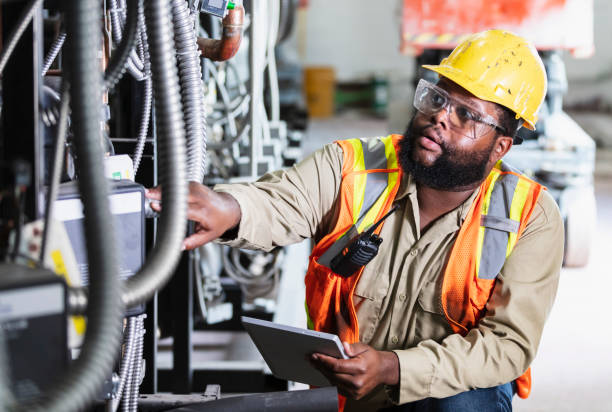 Best Local Electrician Companies  in Martinez, CA
